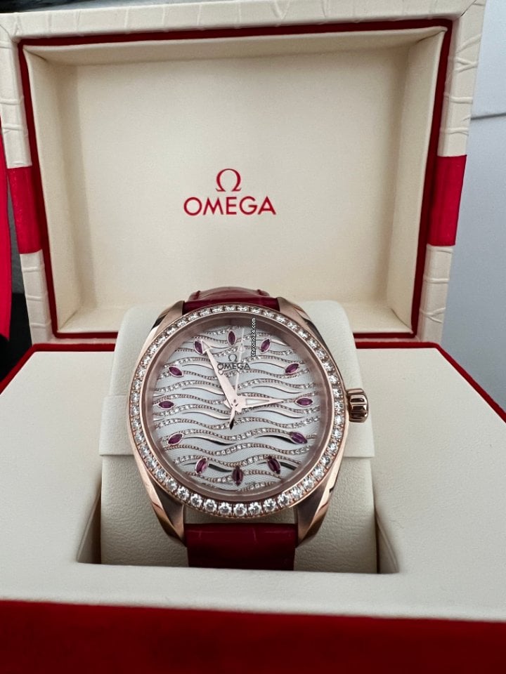 Omega Seamaster Aqua Terra Co-axial Master Chronometer