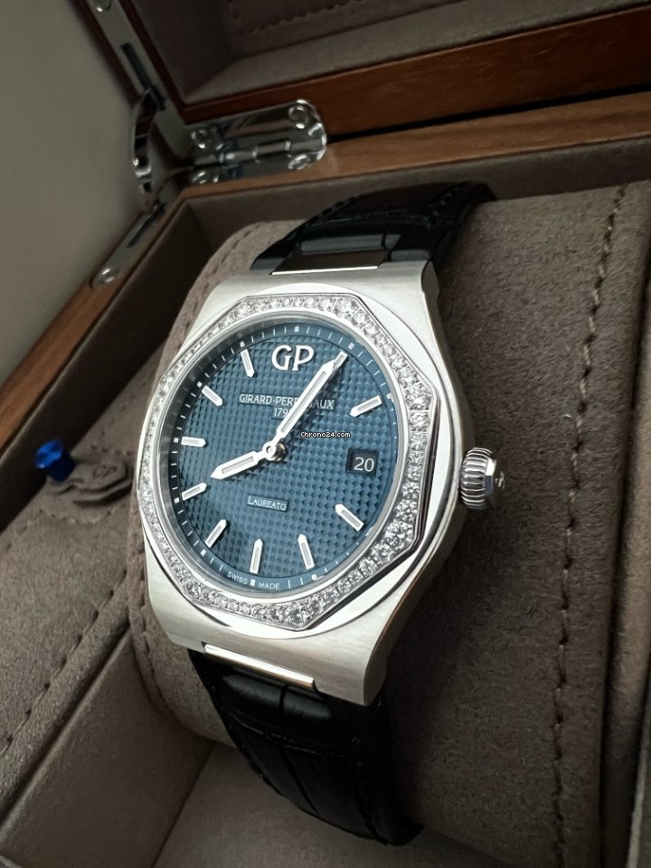 Girard Perregaux Laureato